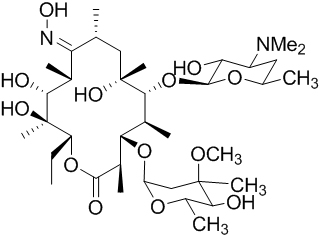 Erythromycin A (E)oxime